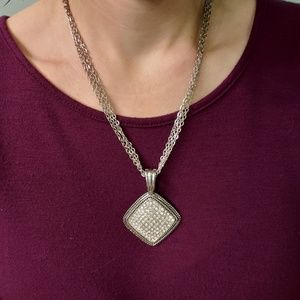 Premier Designs Reversible Pendant Necklace